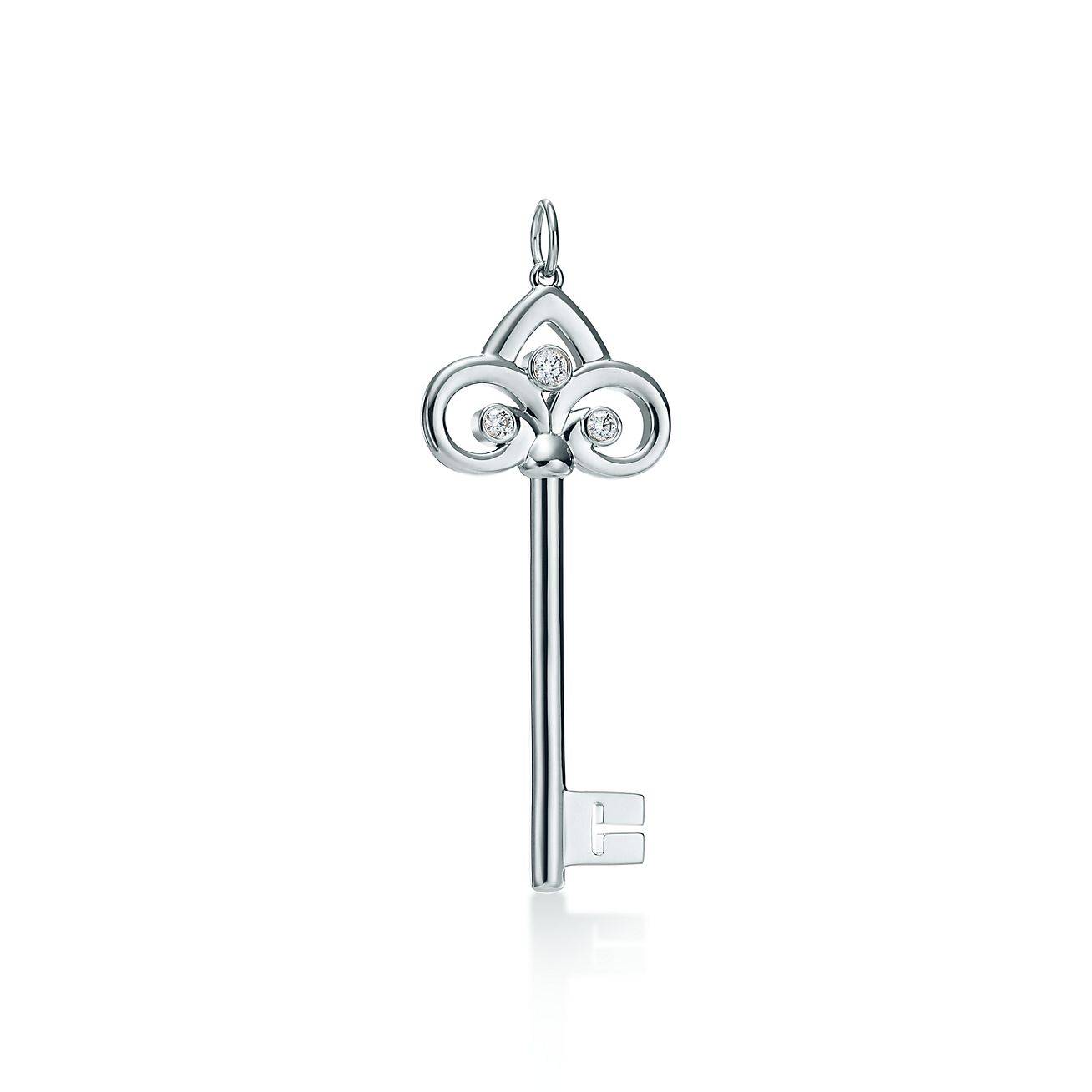 TIFFANY KEYS FLEUR DE LIS KEY PENDANT